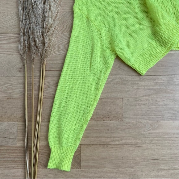 TNA | Cropped Knit Sweater | Neon Yellow | Size Small - Picture 6 of 10